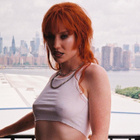 Jess Glynne à New York pour "What Do You Do?"