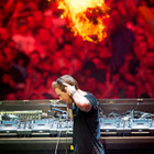 Ce DJ pète les plombs en plein festival !