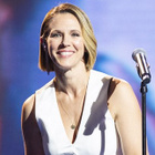 Lorie de retour avec "Une minute"