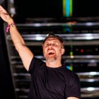 David Guetta aperçoit sa fille à Coachella : vidéo !
