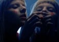 Aurora emprisonnée dans le clip d'"Animal"