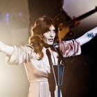 Tops UK : Florence + the Machine loin devant
