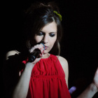 Amandine Bourgeois promet un clip nu interactif