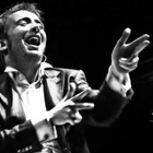 Raphael Gualazzi chante "Love Goes Down Slow"
