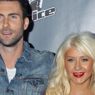 Adam Levine défend Christina Aguilera !