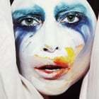 France : Lady Gaga devant Katy Perry