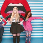 Meghan Trainor s'amuse dans "Lips Are Movin"