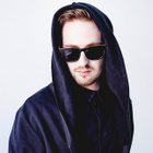 Robin Schulz frappe fort avec "Sugar"
