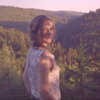 Emma Daumas dévoile son nouveau clip