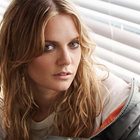 Tove Lo est sous "Influence" avec Wiz Khalifa