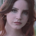 Lana Del Rey enfourche sa "White Mustang"