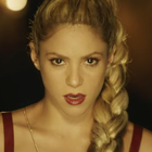 Shakira en bomba latina dans "Perro Fiel"