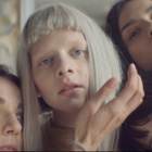 Aurora de retour avec "Queendom" : regardez !