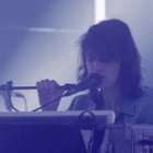 Charlotte Gainsbourg part en live
