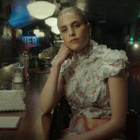 London Grammar en plein diner dans son clip