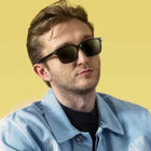 Vald est numéro un des ventes avec "V"