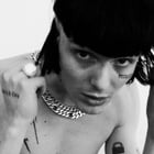 Aime Simone séduit avec "Shining Light"