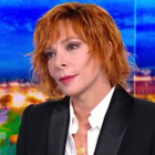 Mylène Farmer alerte contre les dangers de l'IA