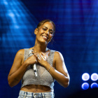 Amel Bent met les choses au clair sur Les Enfoirés