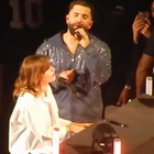 Kendji Girac invite Marine sur la scène de l'Accor Arena