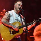 Ce chanteur bat un record absolu d'affluence