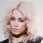Amelia Lily démarre fort avec "You Bring Me Joy"