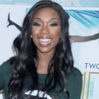 Brandy opte pour la douceur sur "Two Eleven"