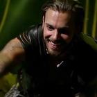 M Pokora dans le clip "J'attendais" !