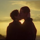 U2 : le clip violent de "Every Breaking Wave"