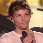 Louis Tomlinson rend hommage à sa maman