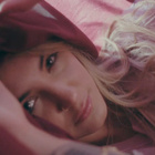 Julia Michaels se lance avec "Issues" : le clip