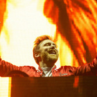 David Guetta et Sia se retrouvent sur "Flames"