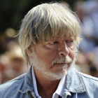 Renaud, "en pleine forme", tacle la presse people