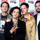 The 1975 rend hommage... à Jesus Christ