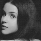 Marina Kaye envoûte avec "7 Billion"