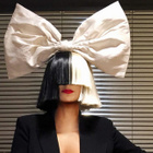 Sia s'excuse après la polémique sur son film