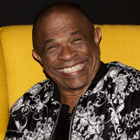 Francky Vincent assume ses chansons "cul"