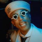 Pharrell Williams : le clip "Airplane Tickets"
