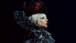 Top Albums : Lady Gaga explose après ses concerts