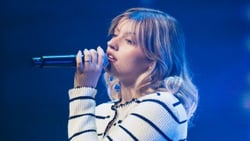 Marine s'emporte en plein concert