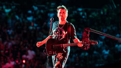 Muse bombe le torse avec "Cryogen"