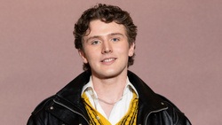 Bastiaan de la "Star Academy" en studio