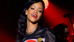 Rihanna enchante ses fans au Trianon, à Paris