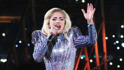 Lady Gaga : une chanson pour le Super Bowl