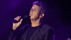 Julien Clerc : un nouveau single en hommage à son frère