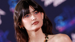 Marguerite répond aux haters en chanson