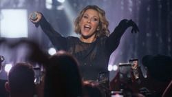 On a vu Lorie en concert : ça vaut le coup ?