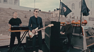 Indochine : un nouveau clip filmé en Finlande