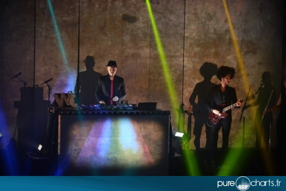 1353690926