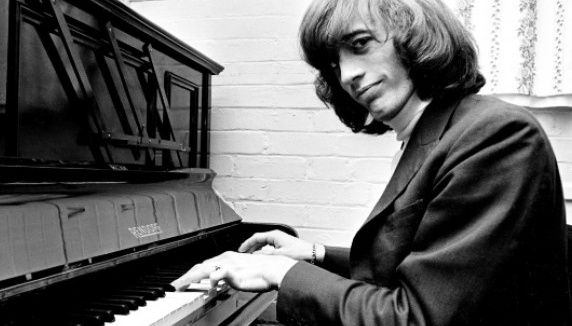 Robin Gibb veut revenir à la musique